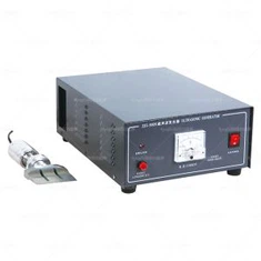 Peiriant Torri Rubber Ultrasonic